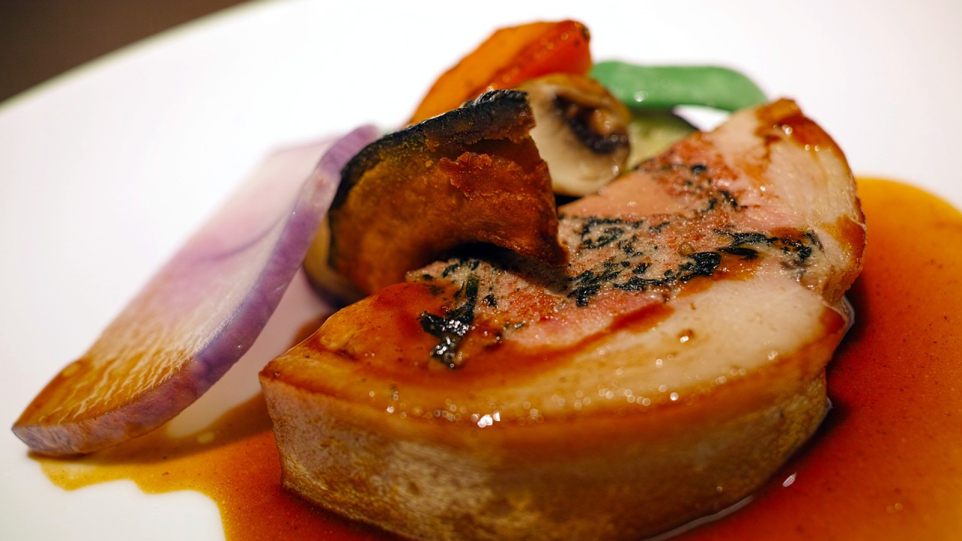 Découvrez le lobe de foie gras : une explosion de goûts et de textures !